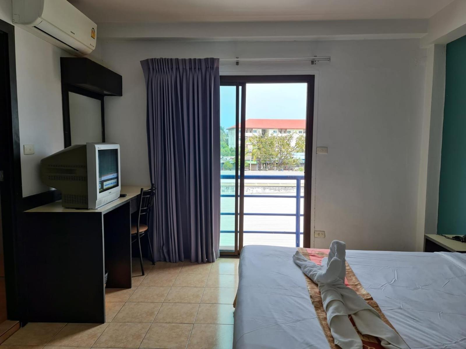 Desa Phuket Ξενοδοχείο Εξωτερικό φωτογραφία